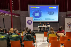 Infominho -  El Espazo Sociocultural de Tui, escenario de un programa innovador contra la violencia de g�nero impulsado por farmac�uticos - 