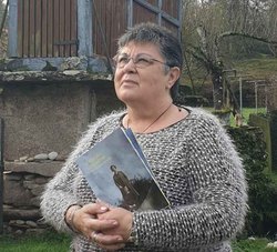 Infominho -  La novela de Marisa Castro -La familia de las curanderas- llega a Tui en formato de lectura f�cil - 