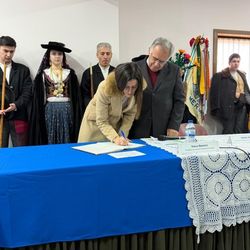 Infominho -  Reconocimiento nacional al folclore de Moncao: Elisa Alves asume la Vicepresidencia de la Federaci�n del Folclore Portugu�s - 