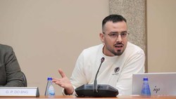 Infominho -  El PP tumba en el Parlamento las propuestas del BNG para salvar el transporte p�blico del Baixo Mi�o - 