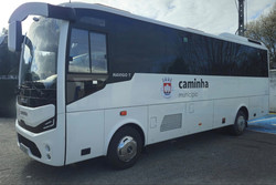 Infominho -  El Concello de Caminha invierte en un autob�s de 35+2 plazas al servicio de asociaciones y escuelas - 