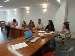 Infominho -  Participaci�n y bienestar infantil: O Rosal avanza hacia el sello de UNICEF - 