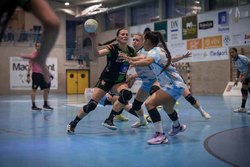 Infominho -  El Mecalia Atl�tico Guard�s cae ante el Beti-Onak y vuelve a tropezar en Villava (24-19) - 