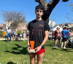 Infominho - El tomiñés Sergio Silva bate el récord gallego Sub16 de 5 km en Porriño - Infominho - El tomiñés Sergio Silva bate el récord gallego Sub16 de 5 km en Porriño -