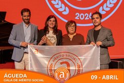 Infominho -  Valenca recibe la Bandera de M�rito Social por su trabajo en envejecimiento activo - 