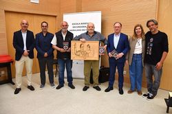 Infominho -  Valen�a inici� las celebraciones del 25 de Abril con un homenaje a Catarina Euf�mia - 