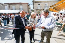 Infominho -  Arbo da el pistoletazo de salida a la Festa da Lamprea con la inauguraci�n de Arbomostra - 