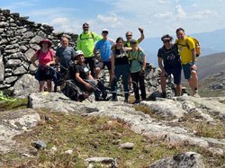 Infominho -  Un equipo de voluntarios de O Rosal logra completar una ruta extrema adaptada en el Geres - 