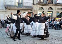 Infominho -  A Guarda celebrar� las Letras Galegas con un festival de m�sica tradicional y homenaje a Bego�a Caama�o - 