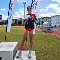Infominho - La guardesa Adela Vasconcellos conquista el bronce provincial en los 500 metros lisos del XOGADE - Infominho - La guardesa Adela Vasconcellos conquista el bronce provincial en los 500 metros lisos del XOGADE -