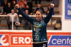 Infominho -  Estela Carrera pone fin a siete a�os de historia en el Atl�tico Guard�s - 