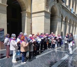 Infominho -  El coro Kaleetan Kantuz actuar� este viernes en A Guarda con un recorrido musical por el casco urbano - 