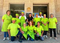 Infominho -  El mercado de Tomi�o estrena uniforme con una imagen moderna y fresca - 