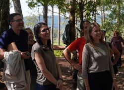 Infominho - La USC, la Universidade do Minho y la Xunta visitan las excavaciones de As Torres y respaldan el proyecto arqueológico de Tomiño - Infominho - La USC, la Universidade do Minho y la Xunta visitan las excavaciones de As Torres y respaldan el proyecto arqueológico de Tomiño -