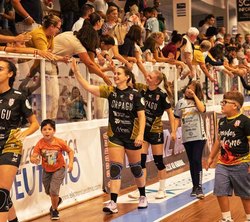 Infominho - Nerea Gil seguirá un año más en A Sangriña tras una temporada marcada por las lesiones - Infominho - Nerea Gil seguirá un año más en A Sangriña tras una temporada marcada por las lesiones -