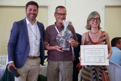 Infominho -  Abad�a de San Campio, de la bodega Terras Gauda, premiado entre los mejores albari�os R�as Baixas - 