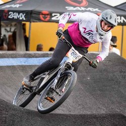 Infominho -  El salvaterrense Sergio Pi�eira brilla en el pump track gallego y nacional - 