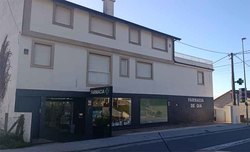 Infominho - El BNG exige mejoras de accesibilidad en Oia tras años reclamando una plaza junto a la farmacia - Infominho - El BNG exige mejoras de accesibilidad en Oia tras años reclamando una plaza junto a la farmacia -