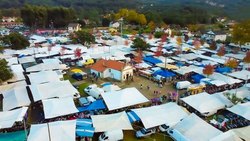 Infominho - La Feira dos Santos de Cerdal regresa a Valença con más de 400 puestos y tres siglos de historia - Infominho - La Feira dos Santos de Cerdal regresa a Valença con más de 400 puestos y tres siglos de historia -