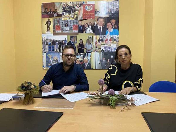 Acigu CCA firma acuerdo con Tu Consultor de Internet para impulsar la digitalizacin de sus asociados en A Guarda