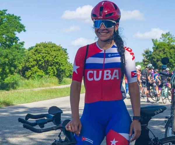 Infominho -  Rachel Silveira, campeona cubana, refuerza al Team Oiense Women para 2026 - 