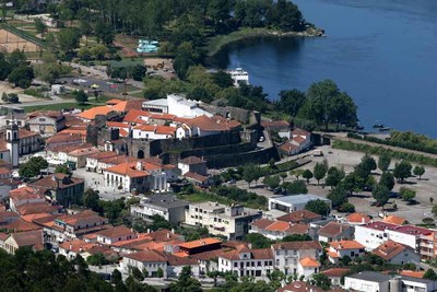 Autarquia mantém isençao de taxas de licenciamento às atividades económicas em 2021 Autarquia mantém isençao de taxas de licenciamento às atividades económicas em 2021