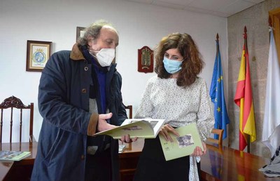 O Concello edita o libro O Mosteiro de Oia e a Virxe do Mar O Concello edita o libro O Mosteiro de Oia e a Virxe do Mar