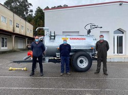 Infominho - O Concello do Rosal conta cun novo remolque cisterna para o servizo de Vías e Obras - Infominho - O Concello do Rosal conta cun novo remolque cisterna para o servizo de Vías e Obras -